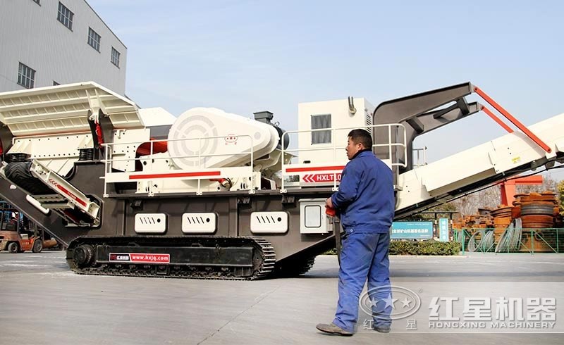 車載移動砸石頭機遙控作業(yè)，占地小，直達現(xiàn)場