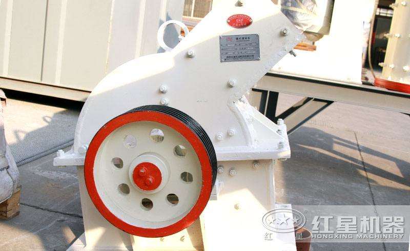 多種型號錘式破碎機，不同產量，可滿足用戶不同需求